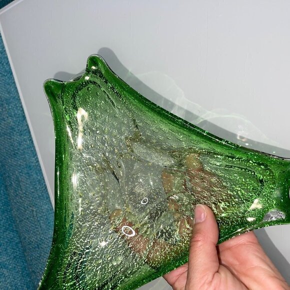 Murano Art Glass Bowl Green Gold Flecks Controlled Bubbles Bullicante MCM - Picture 7 of 15